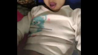 Niara obracając oczy