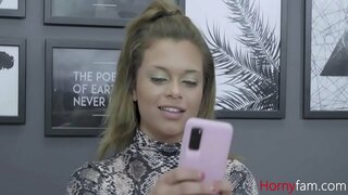 Sorelle calde condividono un marito